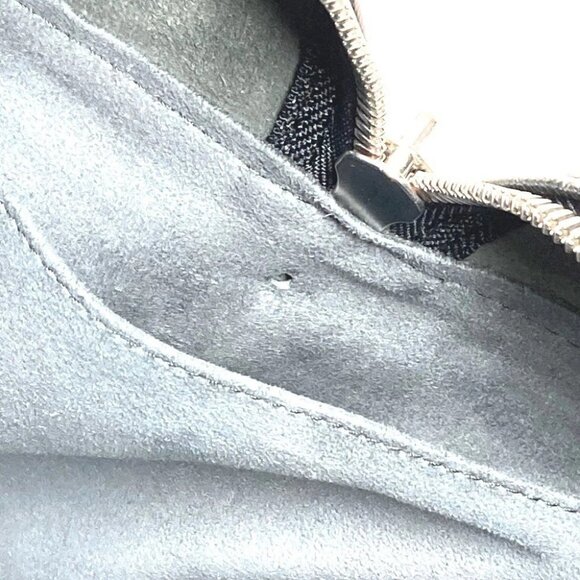 LOUIS VUITTON M30122 Taiga Kendall PM Travel Bag Hand Bag Duffle Bag - Picture 14 of 16